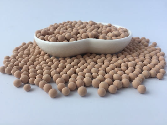 Qualität  Industrial Drying 13X Molecular Sieve Desiccant For 80°C With Enhanced Surface Area ≥900m2/G Fabrik
