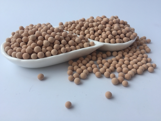 Pore Größe 2 - 3nm 13X Molekulare Sieb-Pellets Ideal für 80C Anwendungen