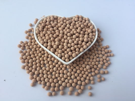 Pore Größe 2 - 3nm 13X Molekulare Sieb-Pellets Ideal für 80C Anwendungen